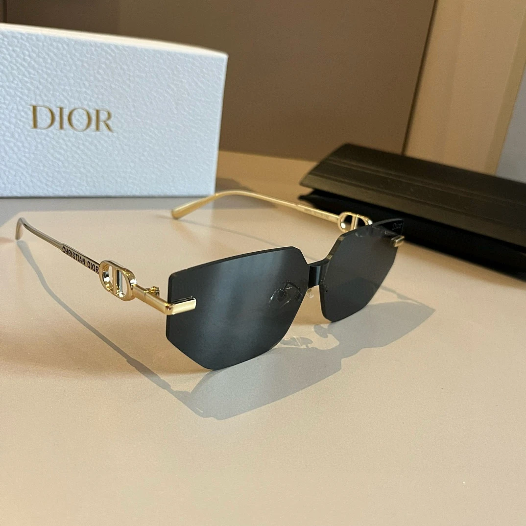 Dior fashion sunglasses