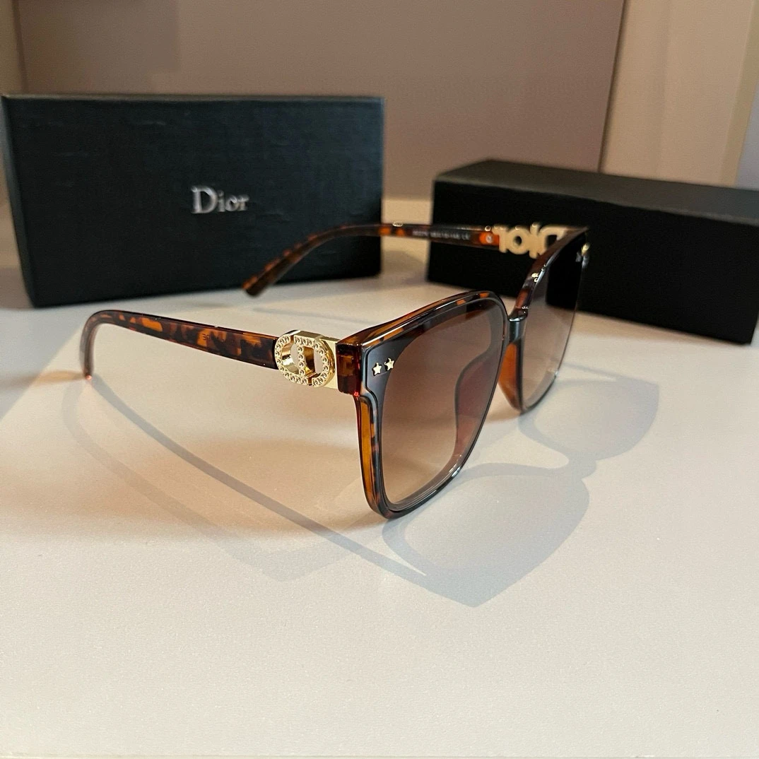 Dior fashion sunglasses