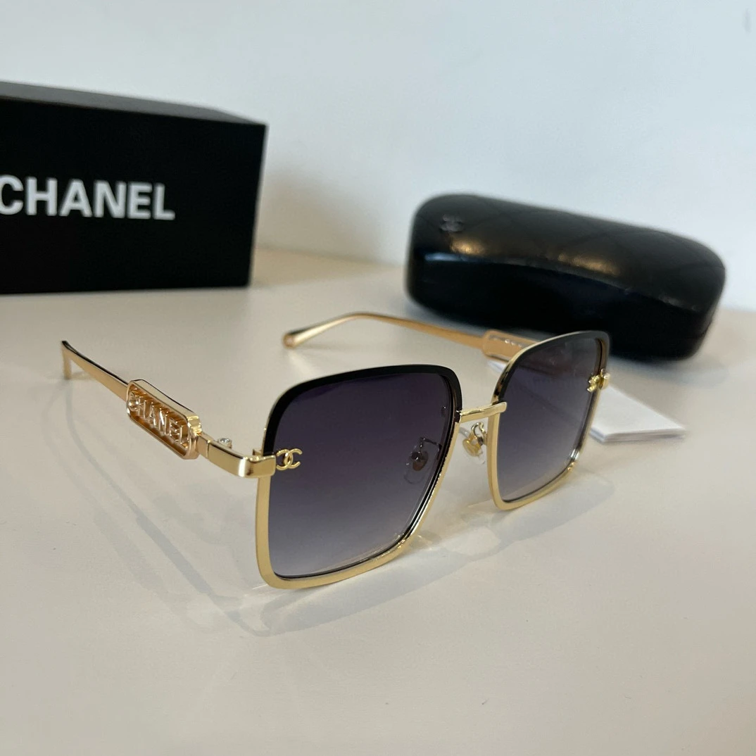 Chanel fashion sunglasses