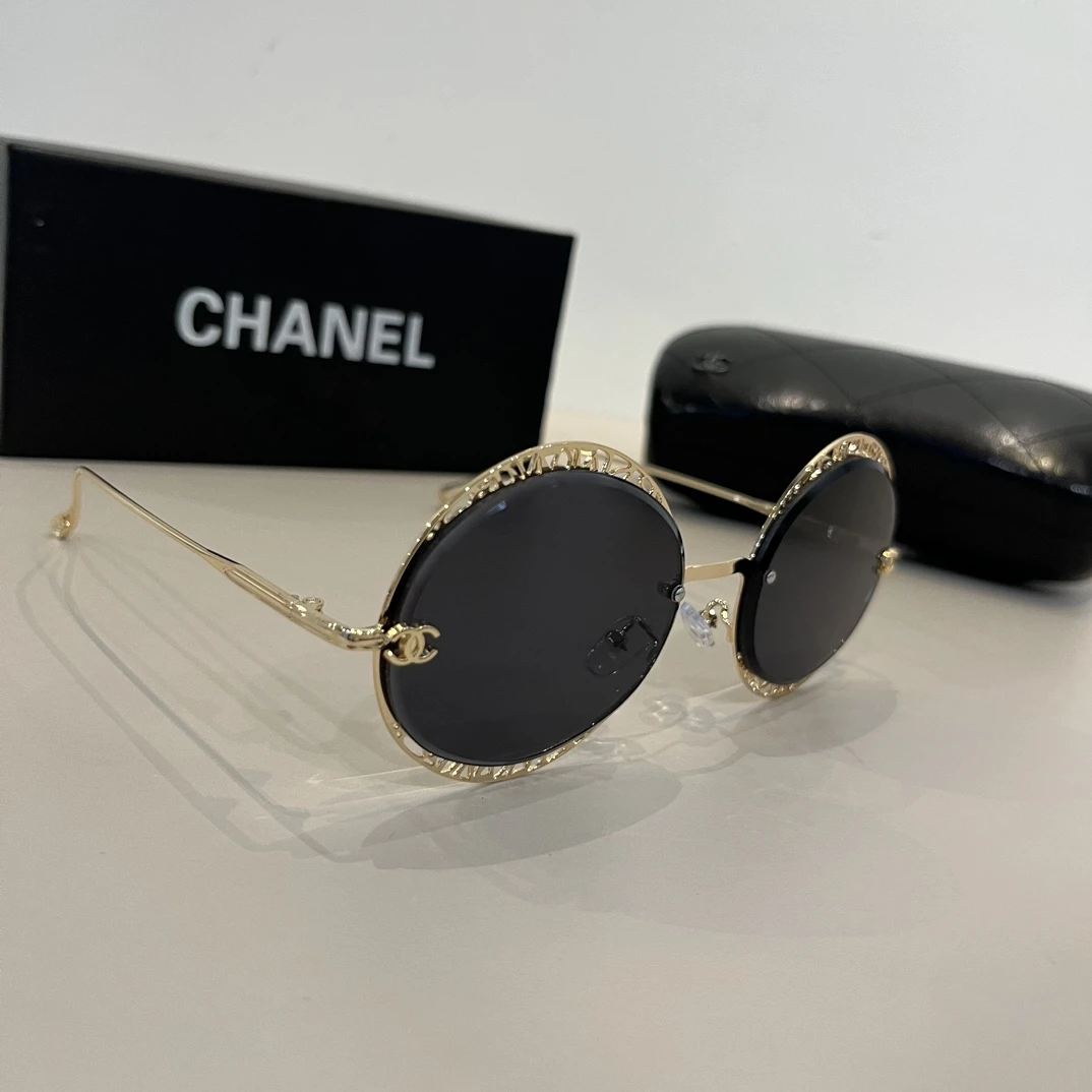 Chanel fashion sunglasses
