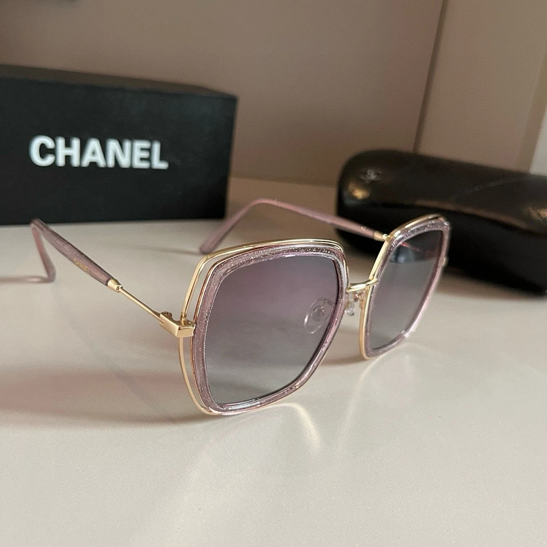 Chanel fashion sunglasses