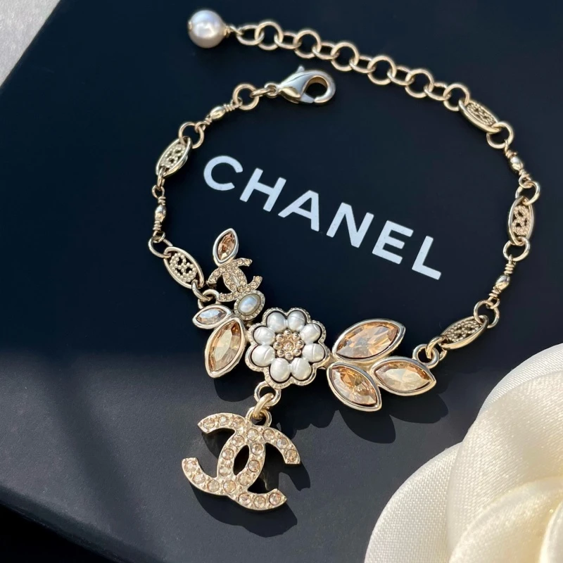 Chanel flower wheat bracelet