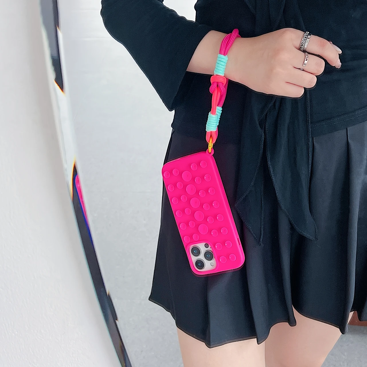 Multi-Function Suction Cup Phone Case for Iphone 17 17Pro 17Promax 16 16Pro 16Promax 15 15Pro 15Promax 14 14Pro 14Promax 13 13Pro 13Promax 12 12Pro 12Promax 11 Non-Slip Suction Glass, Phone Case With Suction Cup