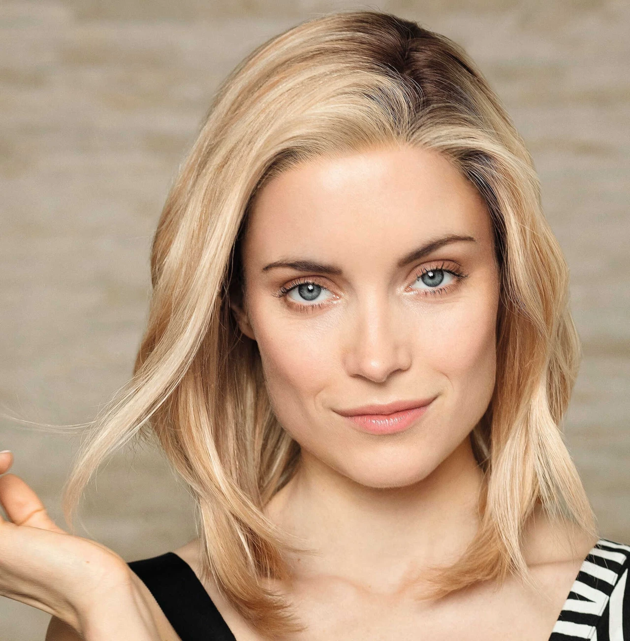 Human Hair Ladies Wig Virgin Hair Mid Shoulder Length Silk Top Lace Front Wigs, 140/22+6 Blonde Rooted