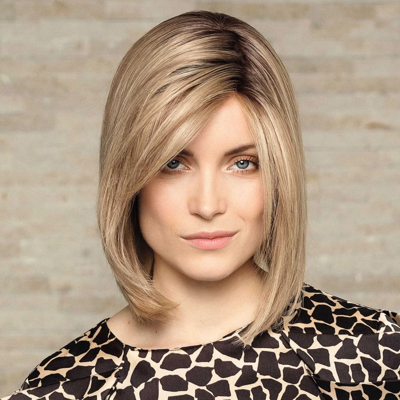 100% Human Hair Ladies Wig Chin Length Wigs, Palm Springs Blonde