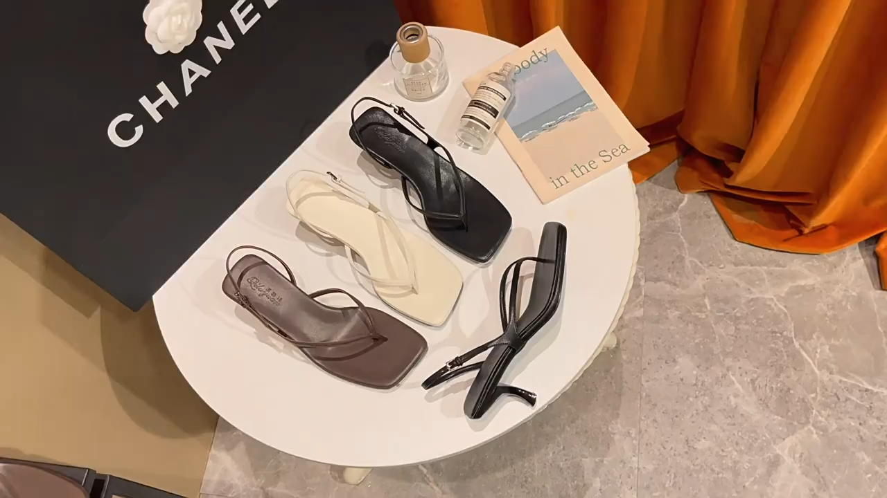 French heels women's stiletto summer fashion clip sandals women's new back strap herringbone sandals