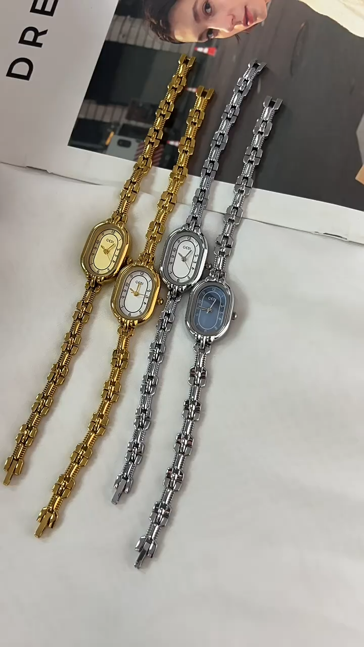 Vintage oval women's watch niche high-end fritillary bracelet watch women's exquisite waterproof alloy quartz watch