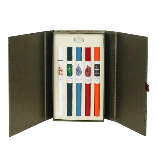 Traditional Chinese Five Elements Chen Xiang Agarwood Incense Gift Set, 5 Tubes Natural Stick Incense with Jade Incense Holder, Handicraft Aromatherapy Incense for Meditation Home Fragrance Premium Gift