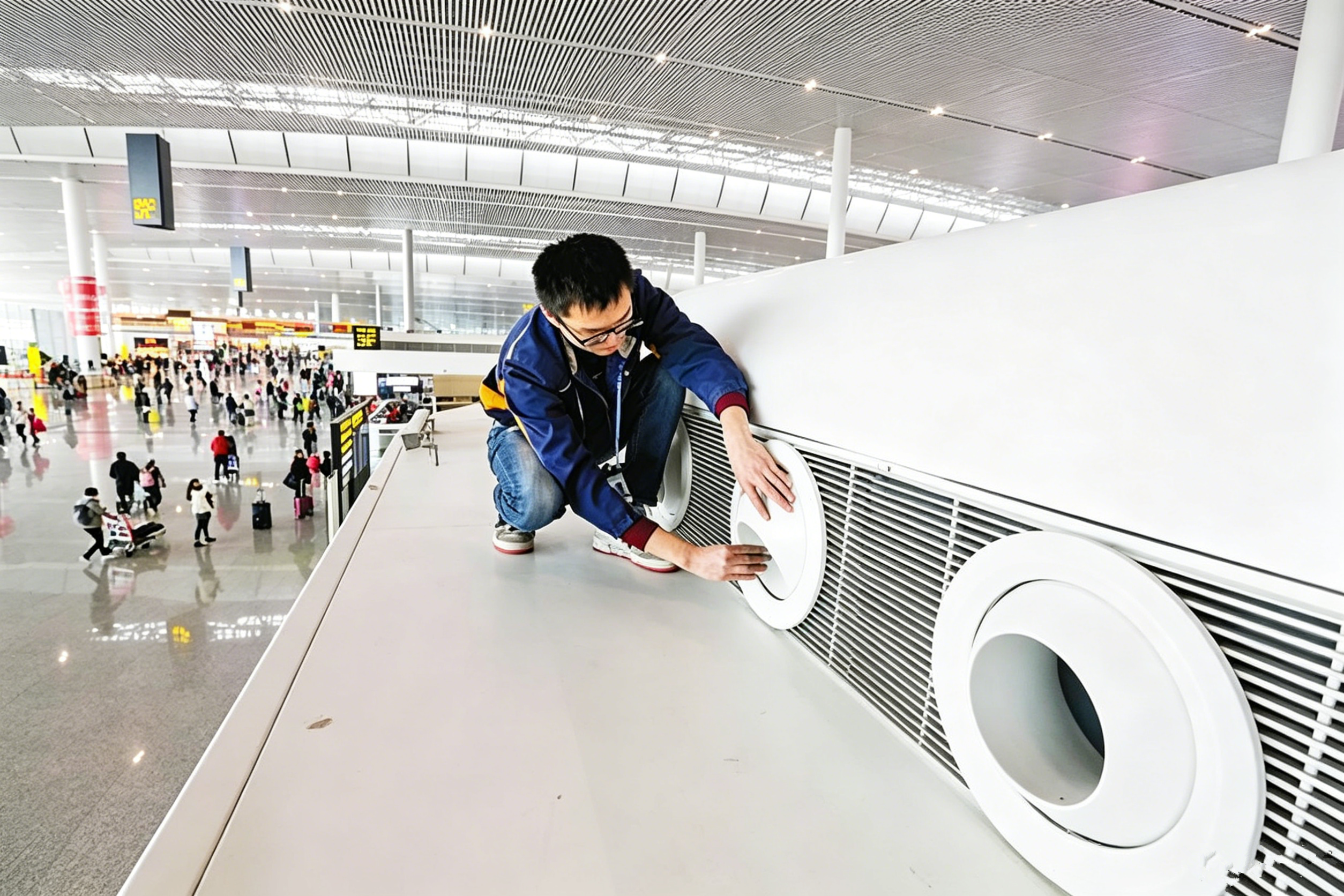 ventforge Guangzhou Baiyun Railway station - jet nozzle diffuser projects