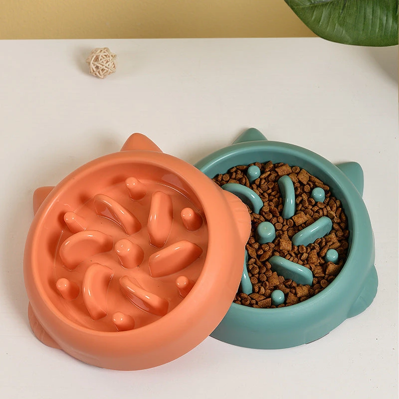 TrailPaw Elevated Interactive Slow Feeder