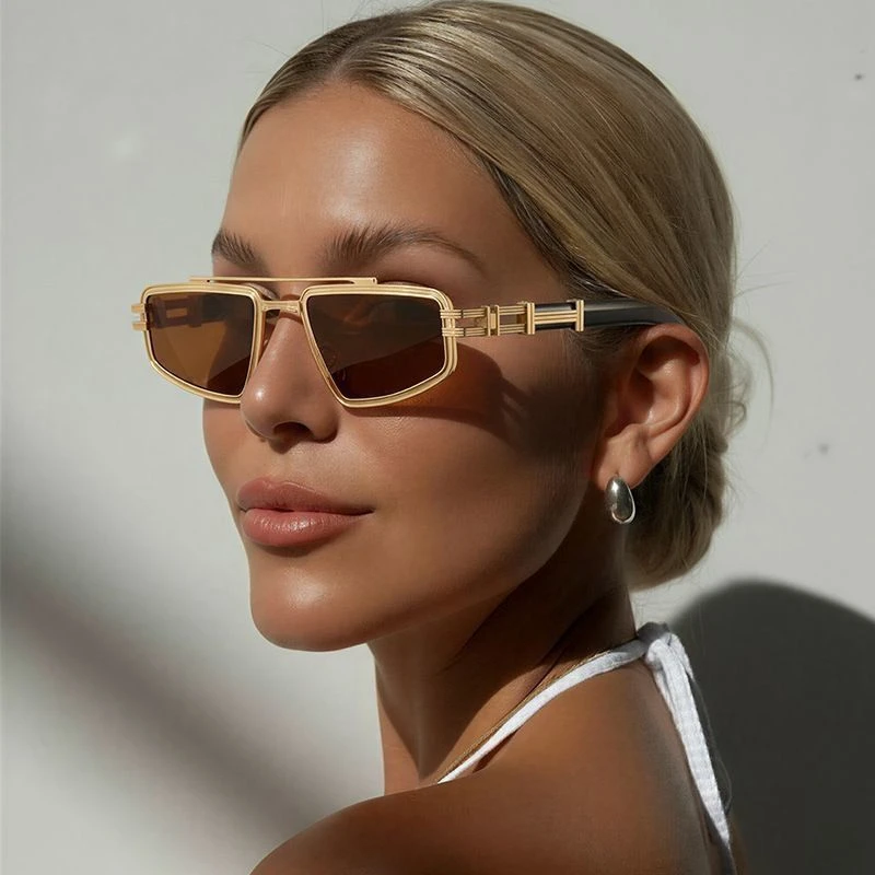 Unisex Retro Square Sunglasses - Premium Metal Frame Fashion Shades with UV400 Protection