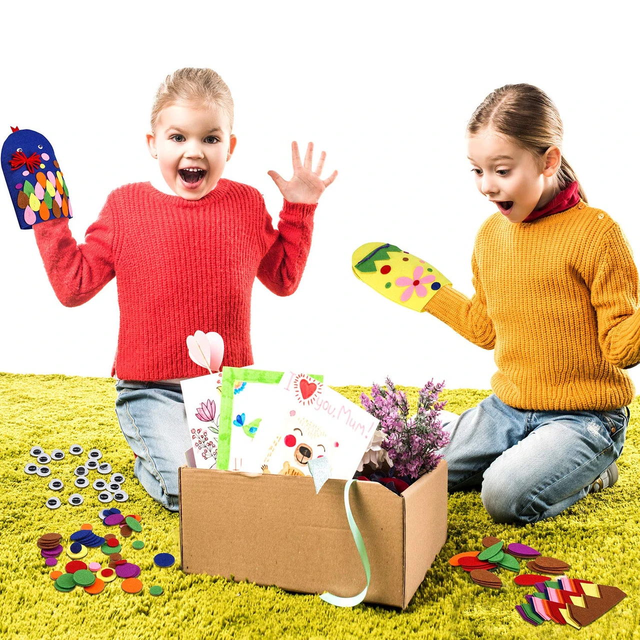 OMKHE 16 Pcs Hand Puppet Making Kit for Kids Felt Sock Puppet Kit Hand Art Craft Toys Kit DIY Your Own Doll Pompoms Googly Eyes Storytelling Role Play Party Supplies