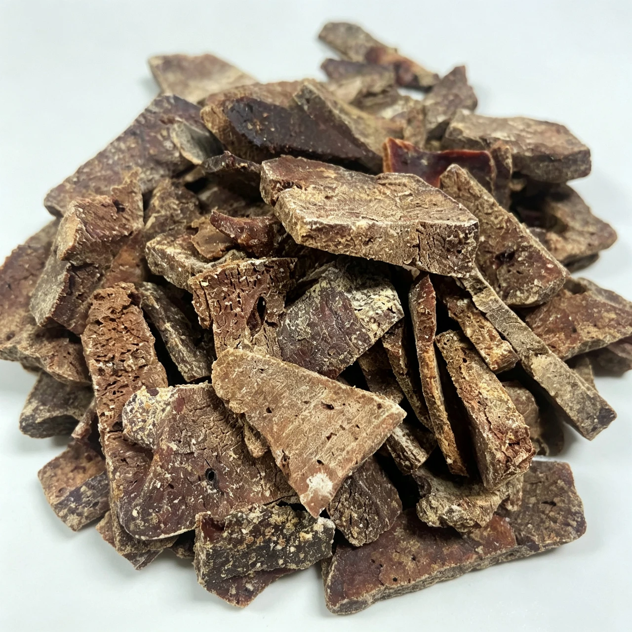 Pet snacks, air-dried beef liver slices, dog treats for training and rewards, pet jerky