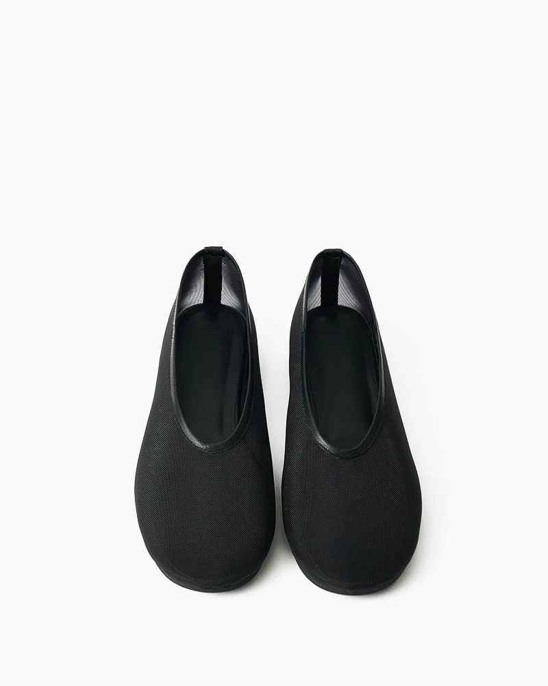 Weekend City Textured Slip On Ballet Flats