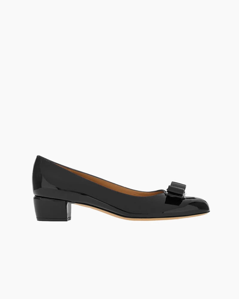 Elegant Office Day Patent Bow Pumps