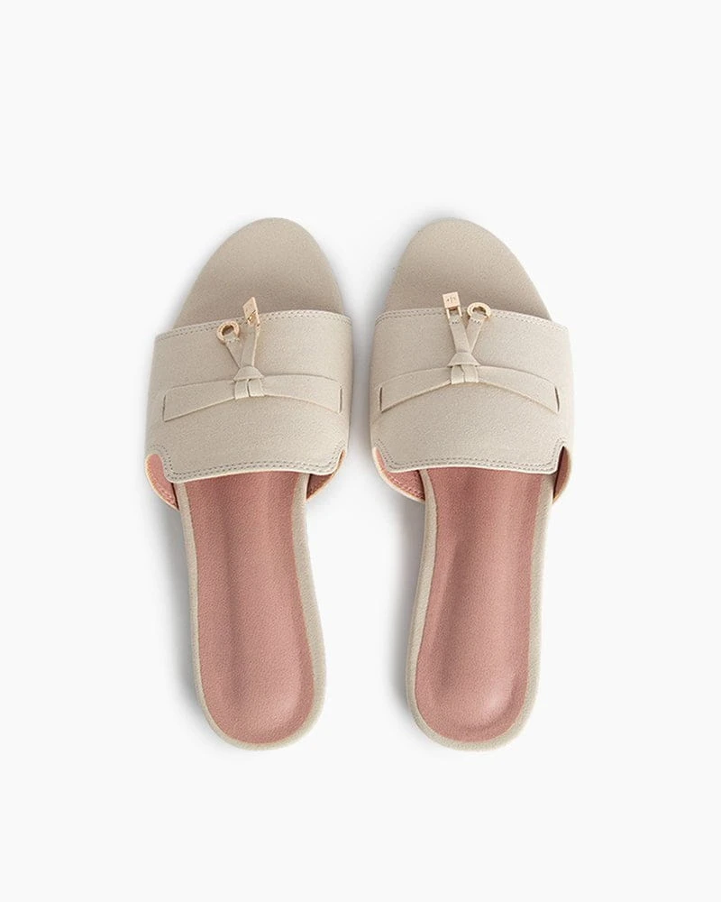 City Stroll Metal Detail Flat Slide Sandals