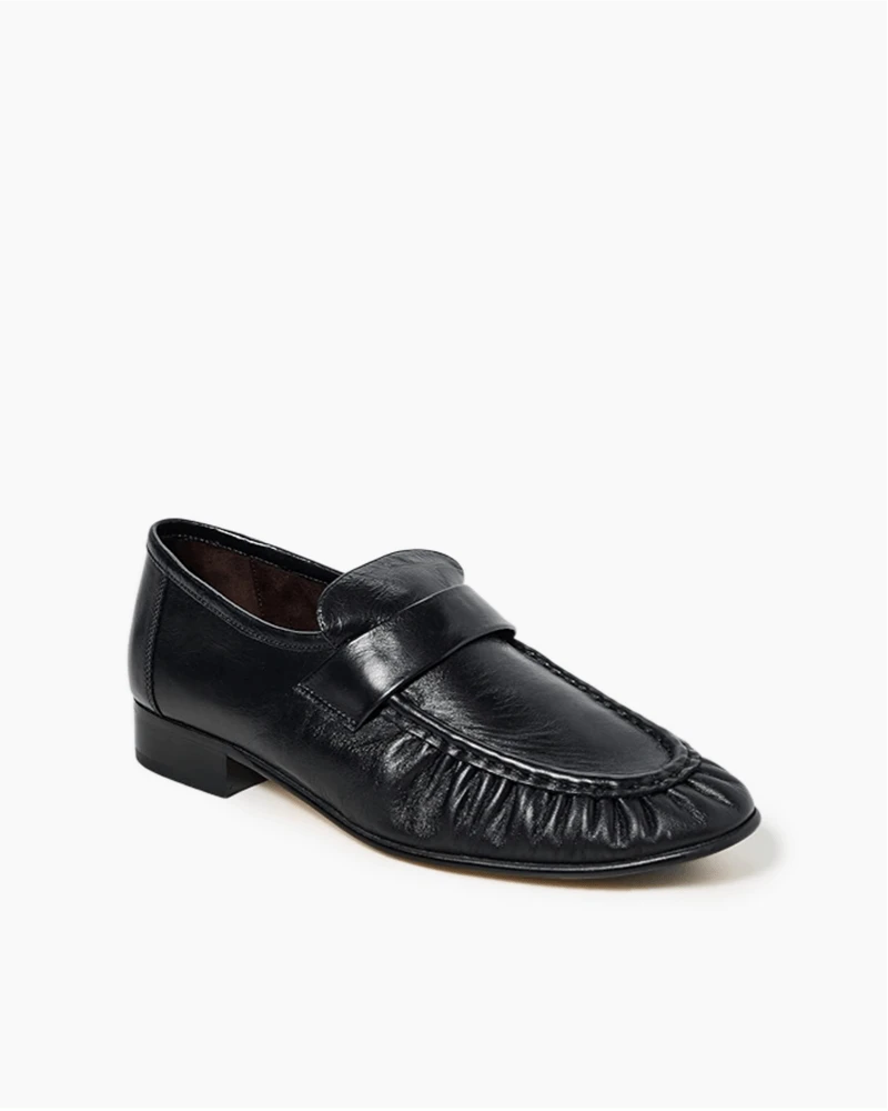 Minimalist City-ready Suede Loafers for Daily Commutes