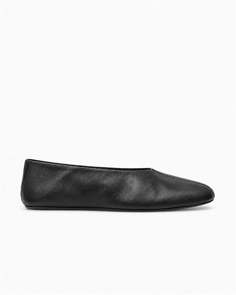 Cozy Indoor Faux Fur Lined Minimal Leather Slippers