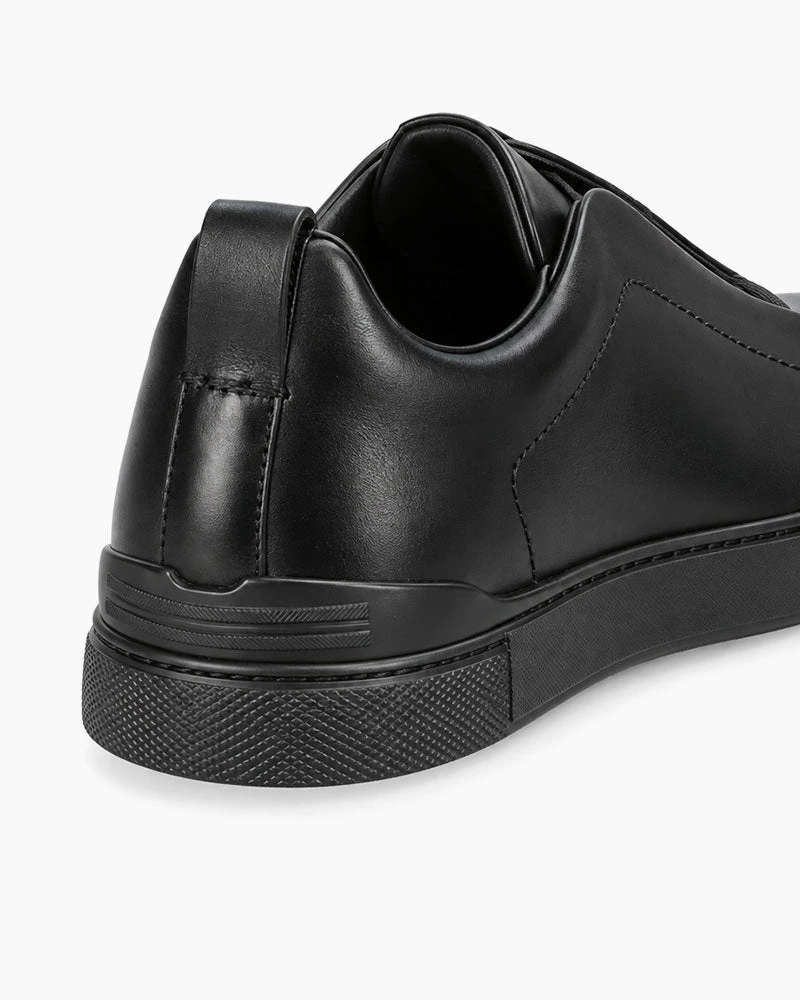 Everyday Black Leather Low-Top Slip-On Sneakers