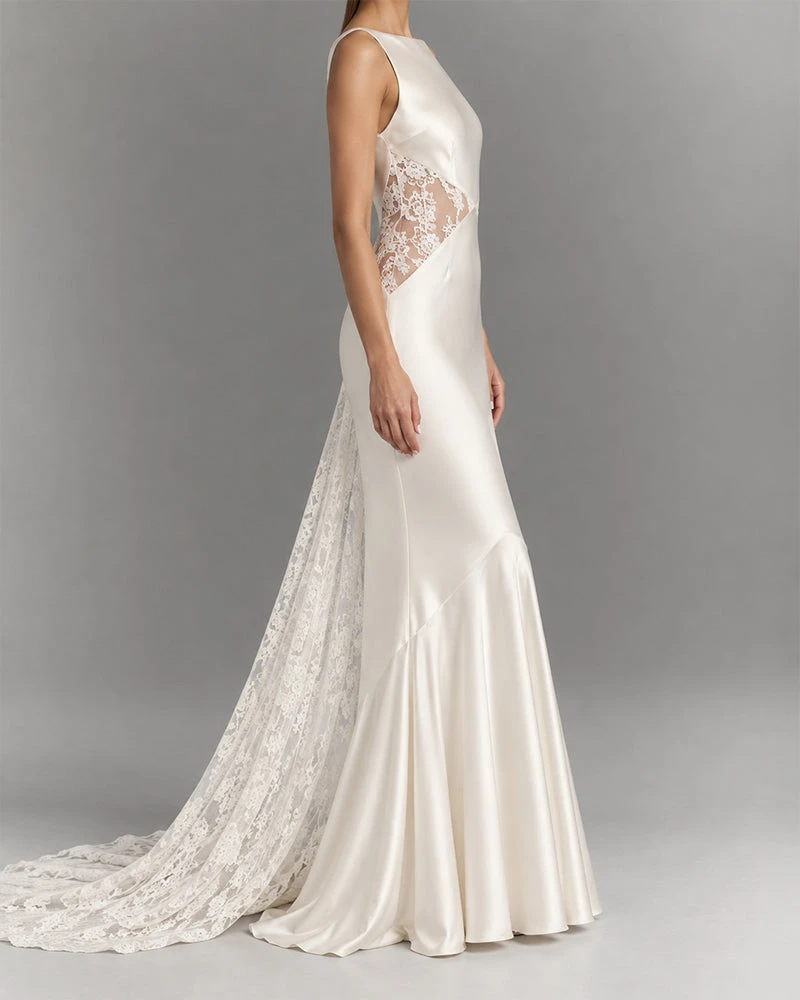 Ivory Sleeveless Lace Panel Mermaid Wedding Gown